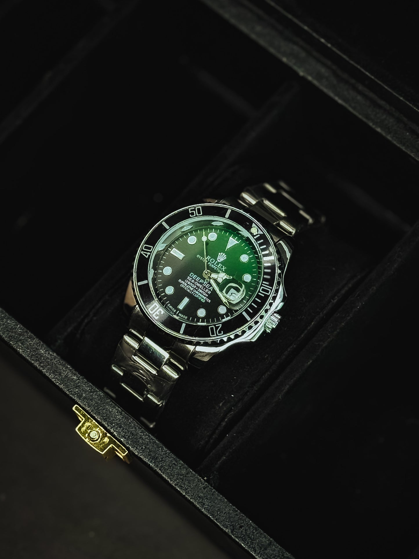 Rolex Oyster Perpetual date